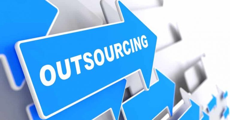 Outsourcing IT Professionals